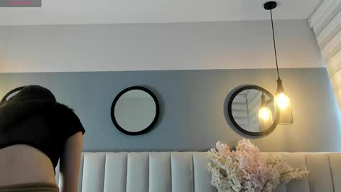 chelsea_bolton_ online show from May 6, 12:43 pm