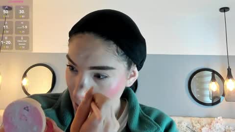 chelsea_bolton_ online show from May 14, 12:01 pm