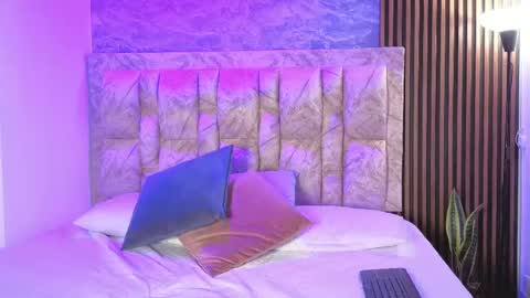 chelsea_dalea online show from May 18, 8:03 pm
