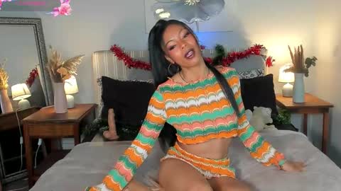 Chelseaquinn online show from December 16, 7:35 am