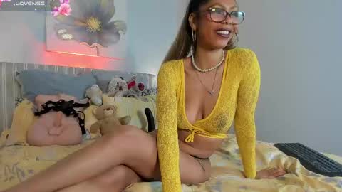 Chelseaquinn online show from May 7, 7:58 am