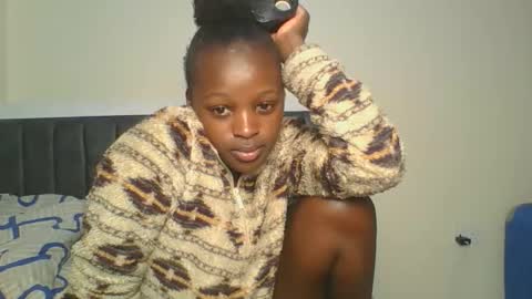 Snapshot of chelsy_2 chatting on March 25, 8:15 pm chelsy 2 online show from March 25, 8:15 pm