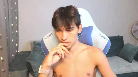 LUCASRYANPVT IS OPEN online show from March 11, 11:55 am