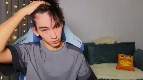 Snapshot of chem1ko chatting on September 25, 10:30 am LUCASRYANPVT IS OPEN online show from September 25, 10:30 am