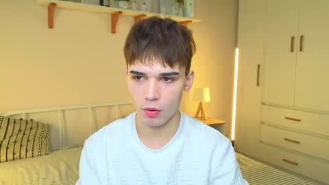 Snapshot of chem1ko chatting on February 2, 8:57 am LUCASRYANPVT IS OPEN online show from February 2, 8:57 am