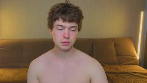 LUCASRYANPVT IS OPEN online show from June 25, 3:06 am