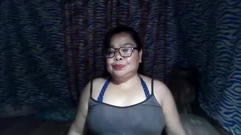 chenita_kits online show from February 14, 12:24 pm