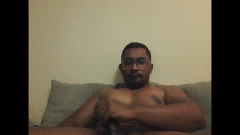 chennaibull1011 online show from May 12, 5:32 pm