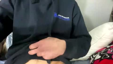 Snapshot of chenovich chatting on March 8, 8:11 am chenovich online show from March 8, 8:11 am