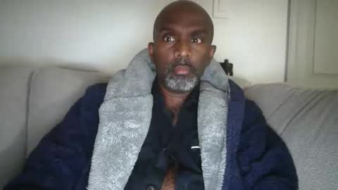 Snapshot of chenthu1979 chatting on March 25, 11:05 am chenthu1979 online show from March 25, 11:05 am