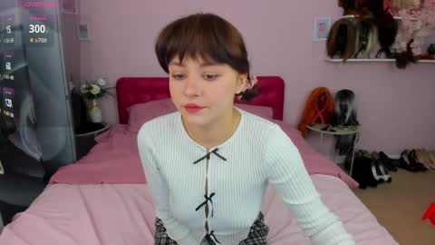 Cherie Dillon online show from March 31, 7:31 am