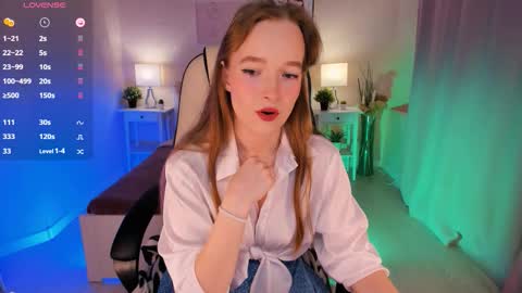 Snapshot of cheril_lady chatting on October 21, 6:58 am  Cheril  follow me  online show from October 21, 6:58 am