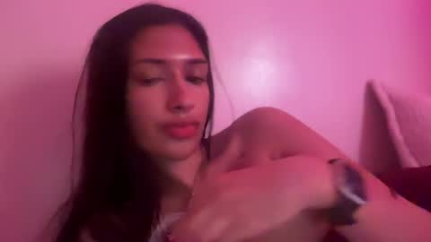 cherliecarmen online show from December 30, 9:29 pm