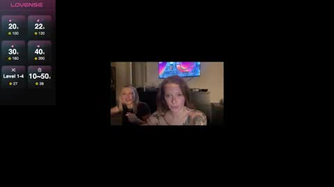 Snapshot of cherriesinchains chatting on October 19, 4:46 am Cherry  online show from October 19, 4:46 am