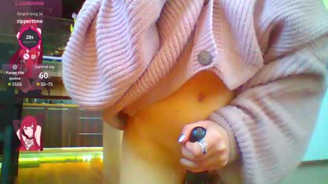 Snapshot of cherrrylips666000 chatting on February 25, 6:14 am ur cherry online show from February 25, 6:14 am