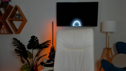 Snapshot of cherry__kiss chatting on February 2, 7:40 am Cherry Kiss online show from February 2, 7:40 am