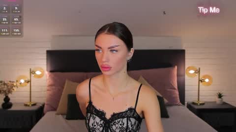 Cherry  Kiss online show from June 4, 6:08 am