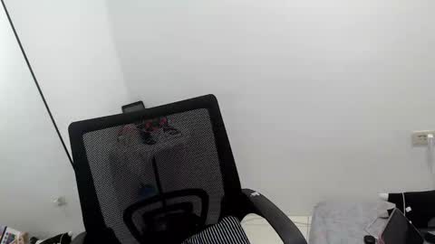 Snapshot of cherry_blossom181999 chatting on October 7, 9:06 am kris online show from October 7, 9:06 am