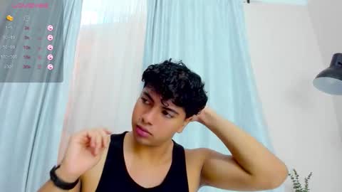 cherry_blossom77 online show from January 7, 12:29 pm