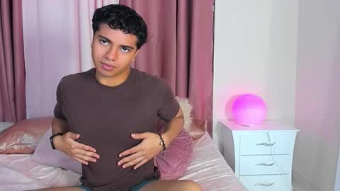 cherry_blossom77 online show from January 16, 12:53 pm