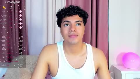 cherry_blossom77 online show from January 19, 12:53 pm