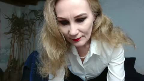 Snapshot of cherry_blossomsx chatting on February 20, 2:13 pm thanks guys see you tomorrow online show from February 20, 2:13 pm