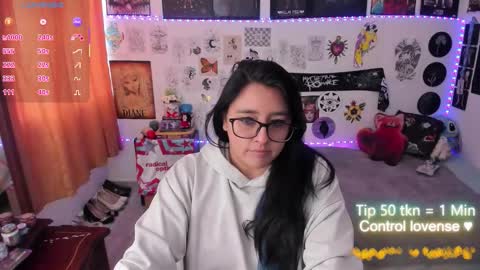 cherry_blushh online show from March 26, 10:04 pm