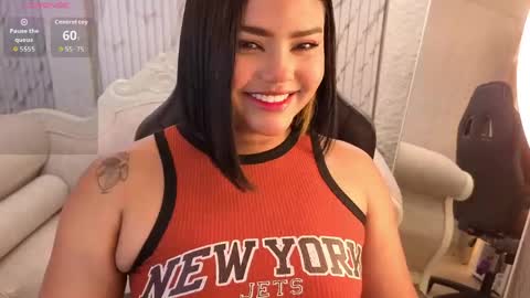 cherry_bunny_cn online show from June 6, 1:38 pm