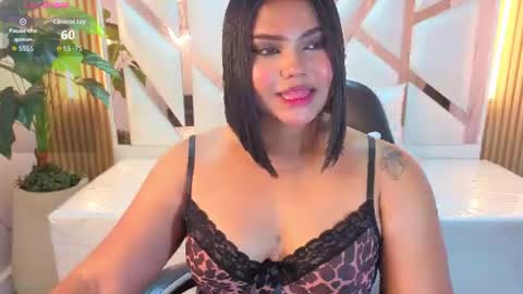 cherry_bunny_cn online show from June 8, 1:33 pm