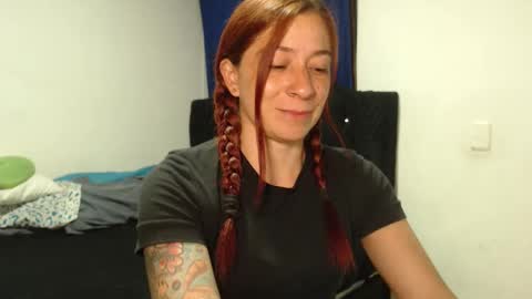 cherry  aleja online show from December 2, 11:29 pm