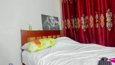 cherry_falls online show from October 15, 9:53 am