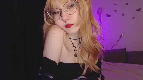 Cheryl online show from February 25, 5:22 pm