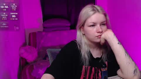 Snapshot of cherry_night666 chatting on June 30, 9:16 pm Morty online show from June 30, 9:16 pm
