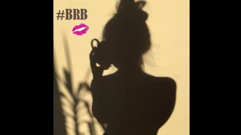 Mia online show from November 27, 7:32 am