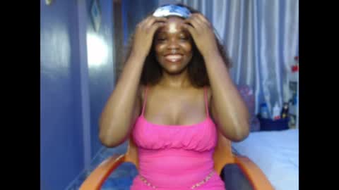 Sophie online show from May 16, 6:32 am