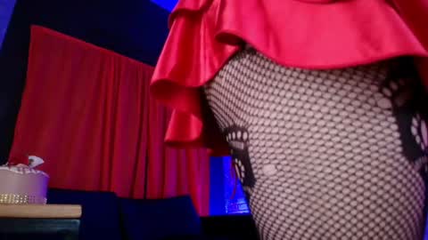     online show from May 14, 12:12 pm