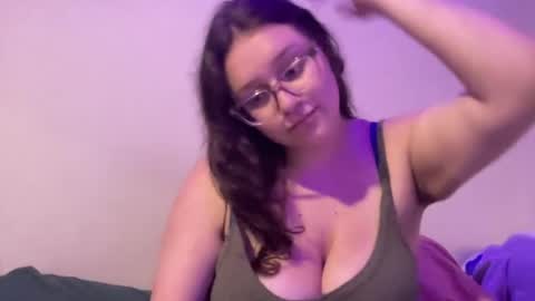 Snapshot of cherryacidxo chatting on June 15, 4:36 am cherry online show from June 15, 4:36 am