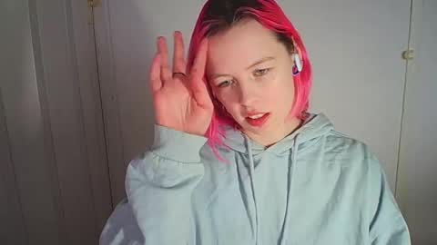 Snapshot of cherrybaby_0 chatting on January 19, 9:24 am cherrybaby_0 online show from January 19, 9:24 am