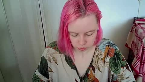 cherrybaby_0 online show from April 5, 8:55 am