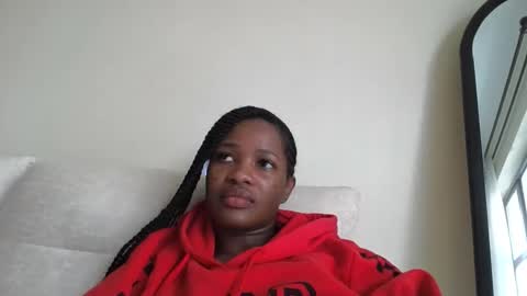 Cherryblossom2002 online show from October 17, 9:34 am