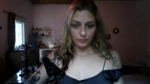 Snapshot of cherryblushxo chatting on March 15, 11:00 pm cherryblushxo online show from March 15, 11:00 pm