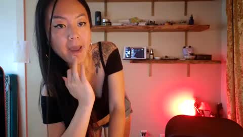 Snapshot of cherrycam777 chatting on September 25, 11:52 pm Miss Cherry online show from September 25, 11:52 pm