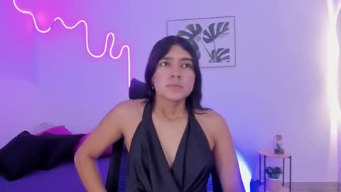 Snapshot of cherrydollxx chatting on October 11, 11:20 am C H E R R Y online show from October 11, 11:20 am