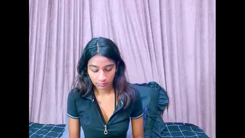leah online show from December 27, 5:20 am