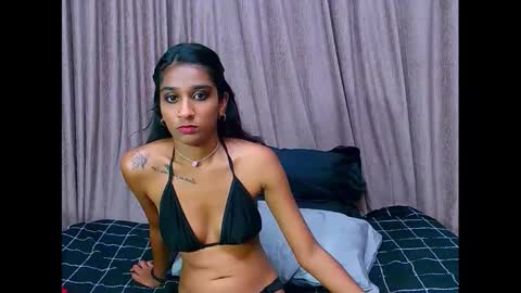 leah online show from December 29, 8:55 am