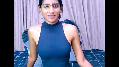 leah online show from December 30, 5:26 am