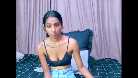 leah online show from December 31, 5:11 am