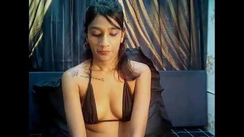 leah online show from January 10, 11:54 am