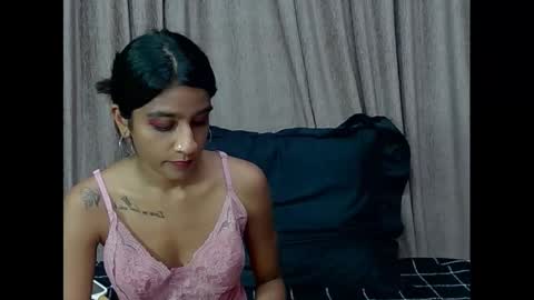 leah online show from January 24, 8:13 am