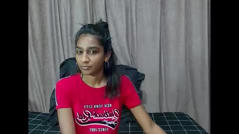 leah online show from January 25, 4:56 am